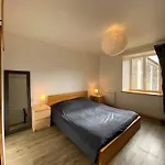 Maison Lilas Rose 300m² 12 P
