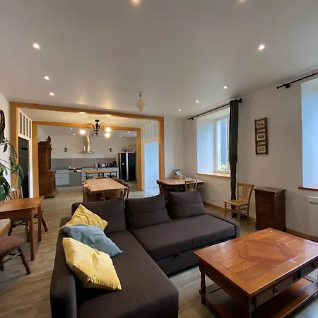 Maison Lilas Rose 300m² 12 P *