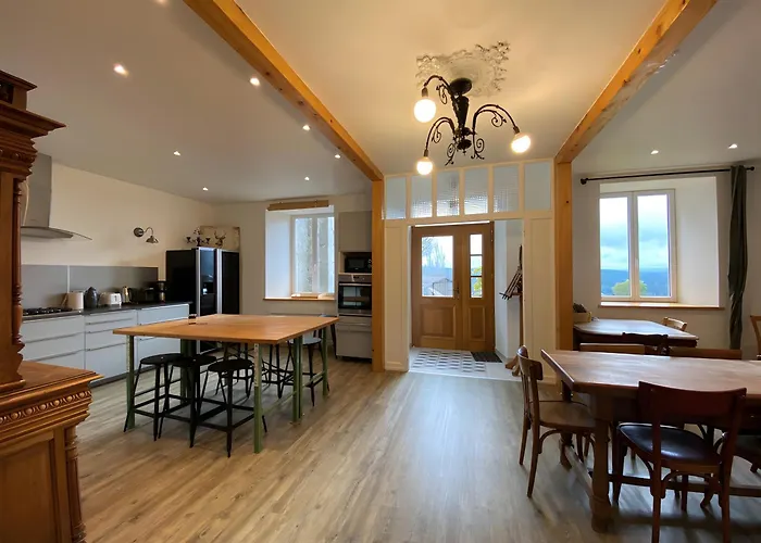 Maison Lilas Rose 300m² 12 P *