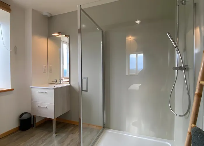 Maison Lilas Rose 300m² 12 P